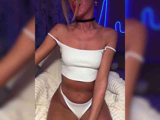 Daria_Desire webcam