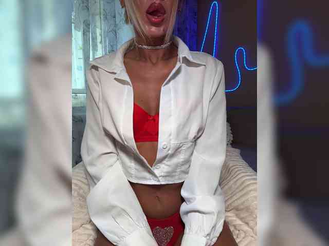Daria_Desire webcam