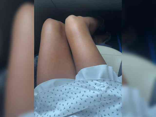 Daria_Desire webcam
