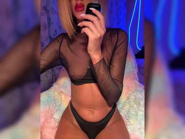 Daria_Desire webcam