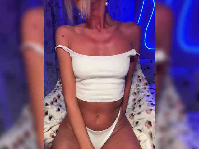 Daria_Desire webcam