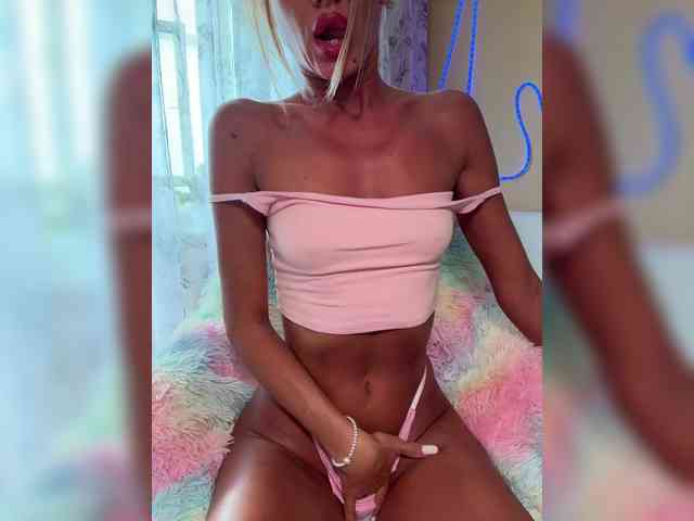 MiaSugar Live Webcam on BongaCams