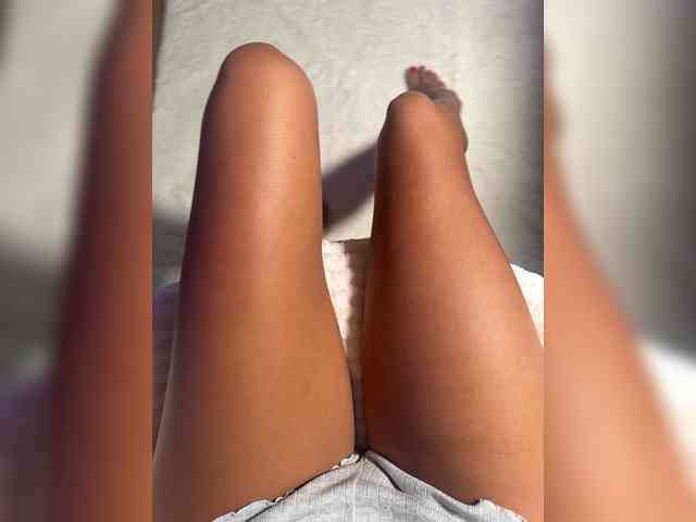 Daria_Desire webcam