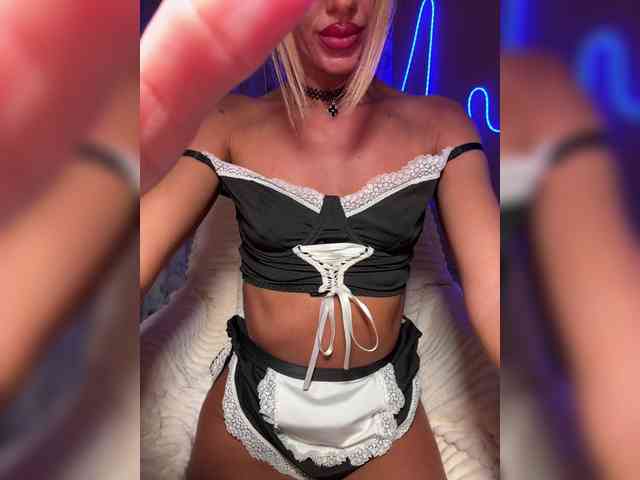 Daria_Desire webcam