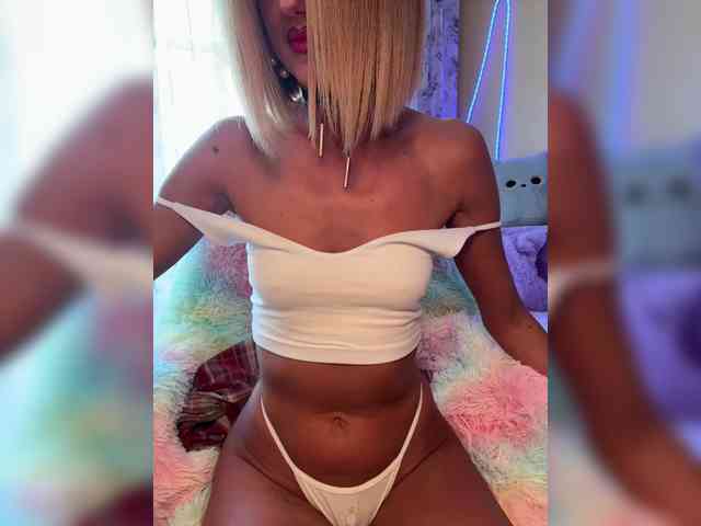 Daria_Desire webcam