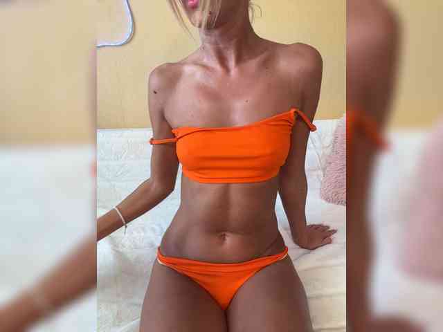 Daria_Desire webcam