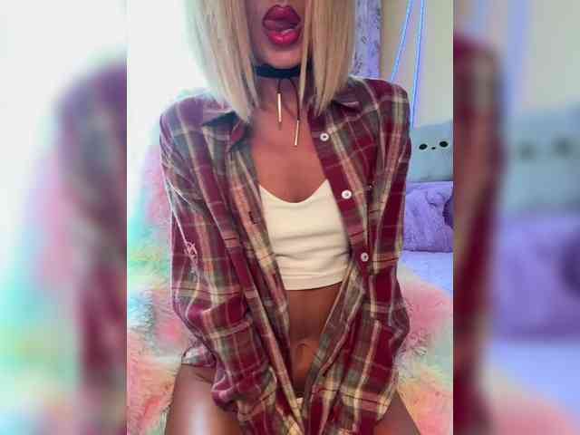 Daria_Desire webcam