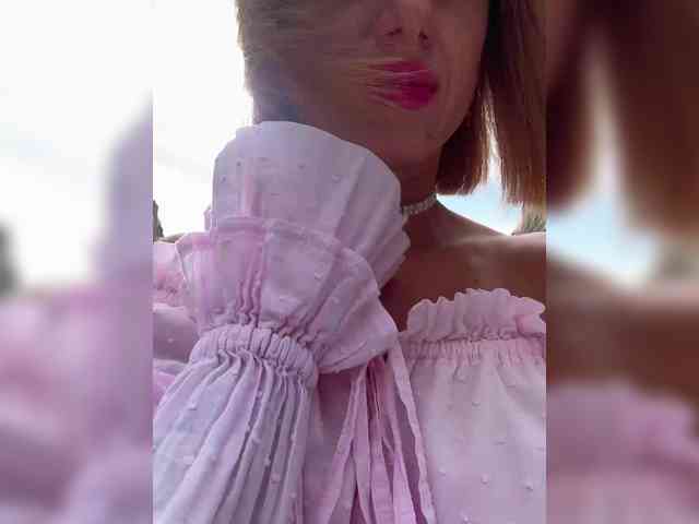 Daria_Desire webcam