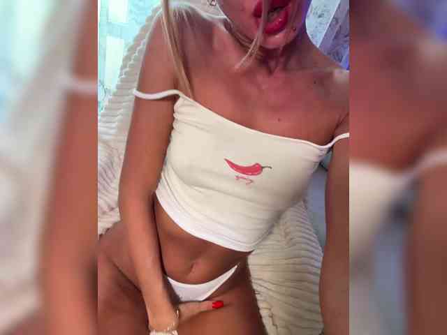 Daria_Desire webcam