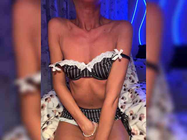 Daria_Desire webcam