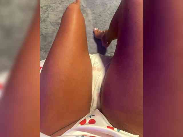 Daria_Desire webcam