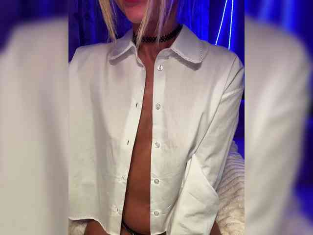 Daria_Desire webcam