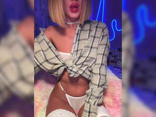 Daria_Desire webcam