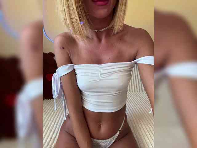 Daria_Desire webcam