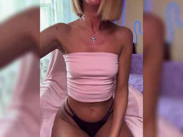 Daria_Desire webcam