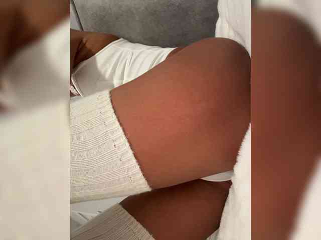 Daria_Desire webcam