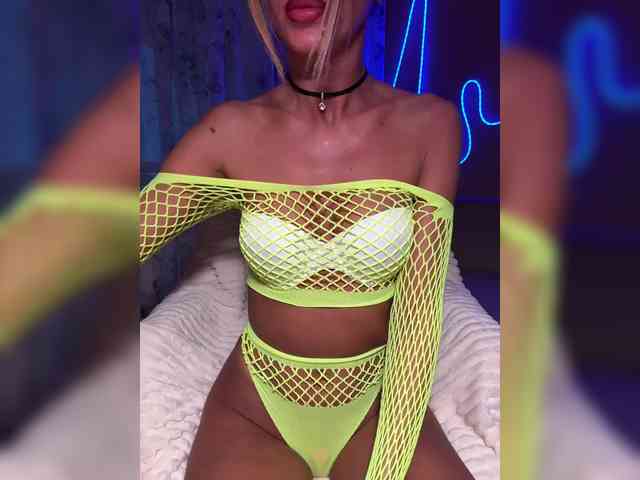 Daria_Desire webcam