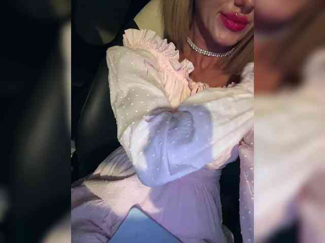 Daria_Desire webcam