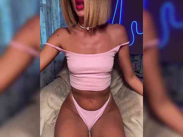 Daria_Desire webcam