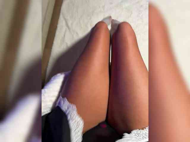 Daria_Desire webcam