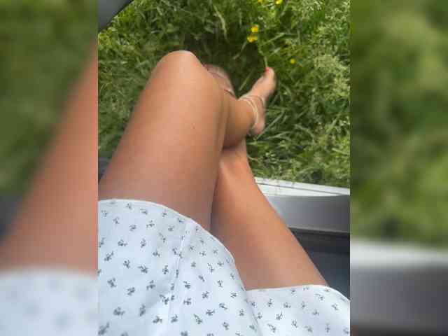 Daria_Desire webcam