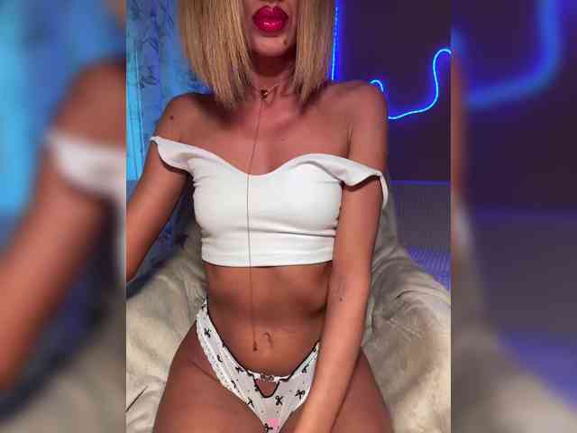 Daria_Desire webcam