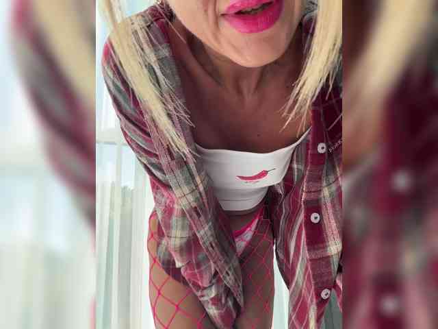 Daria_Desire webcam