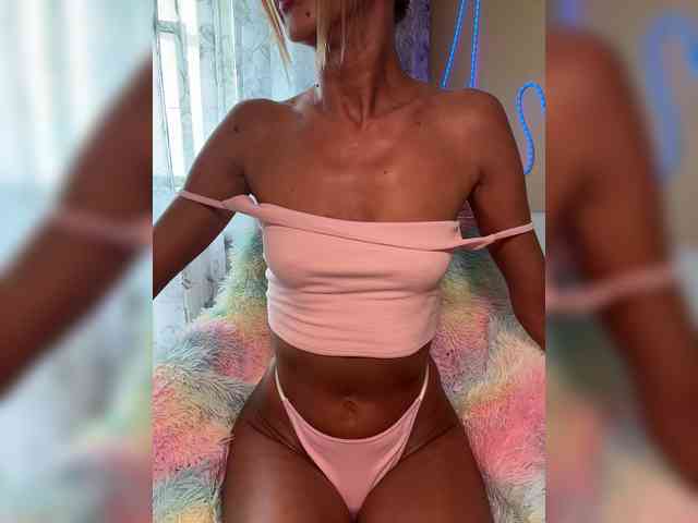 MiaSugar Live Webcam on BongaCams