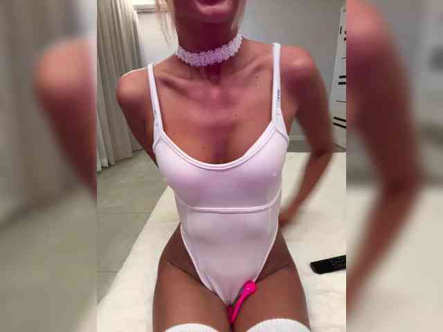 Daria_Desire webcam