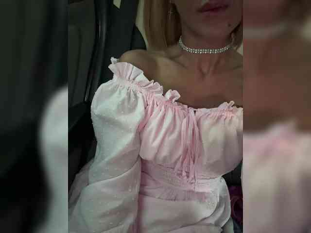 Daria_Desire webcam