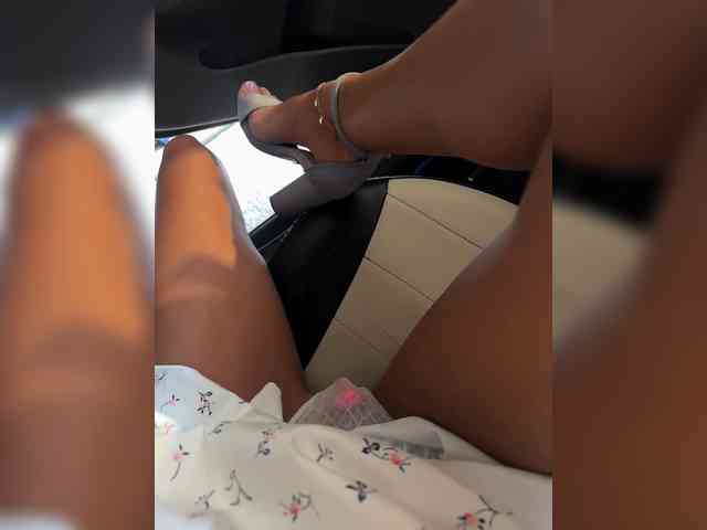 Daria_Desire webcam