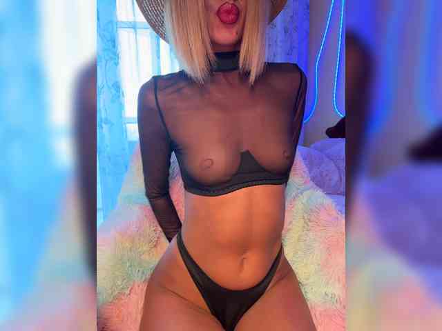 Daria_Desire webcam