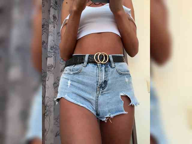 Daria_Desire webcam