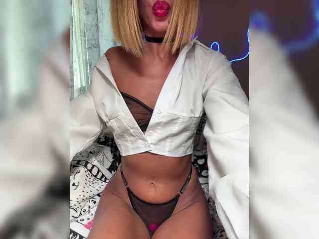 Daria_Desire webcam