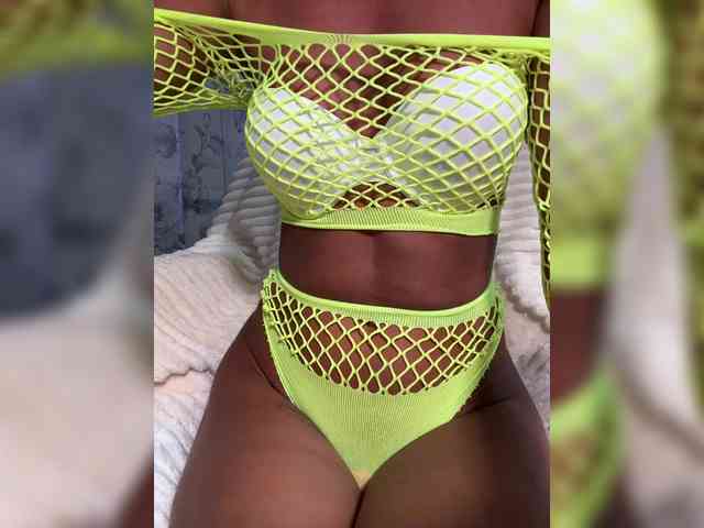 Daria_Desire webcam