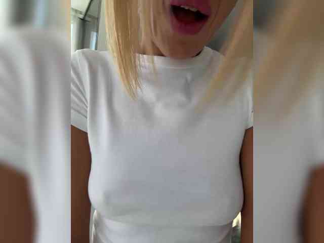Daria_Desire webcam