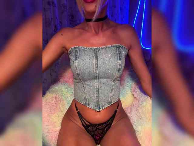 Daria_Desire webcam
