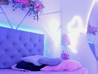 EMMAAA-STOONEE Porn Show