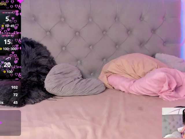 EMMAAA-STOONEE live cam on BongaCams