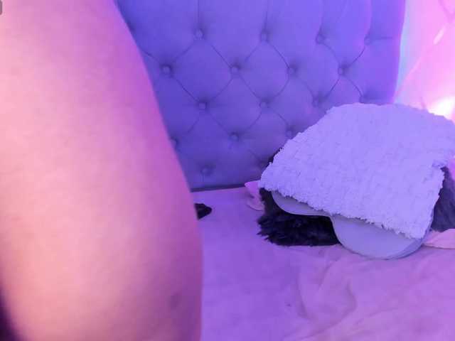 EMMAAA-STOONEE live cam on BongaCams