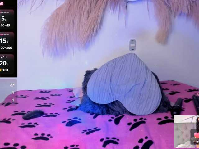 EMMAAA-STOONEE live cam on BongaCams