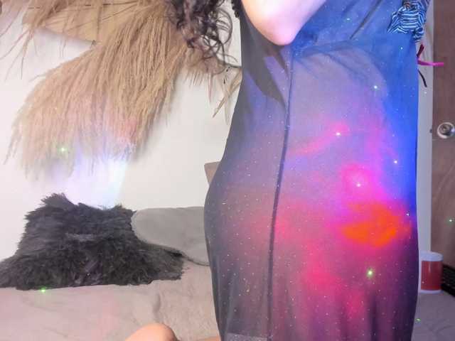 EMMAAA-STOONEE live cam on BongaCams