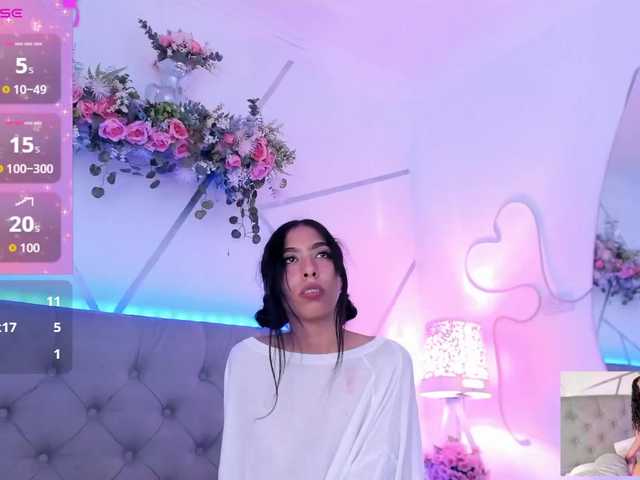 EMMAAA-STOONEE live cam on BongaCams