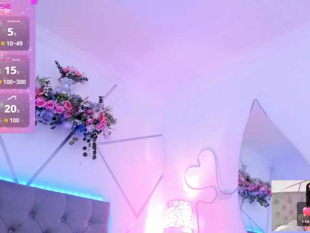 EMMAAA-STOONEE live webcam show