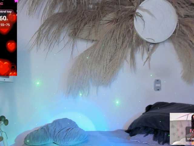 EMMAAA-STOONEE