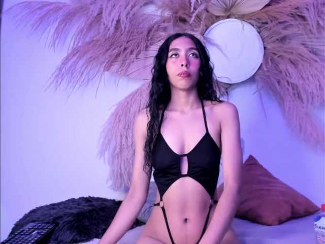 EMMAAA-STOONEE