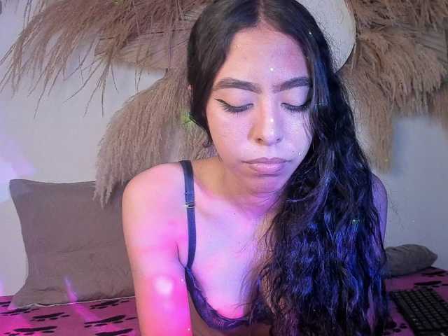 EMMAAA-STOONEE