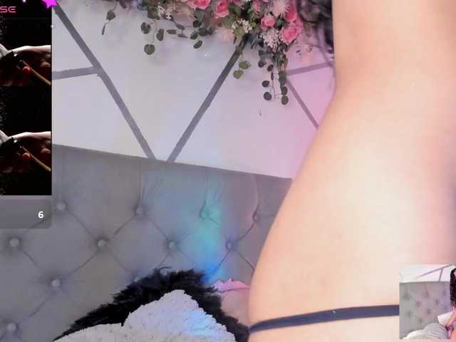 EMMAAA-STOONEE live cam on BongaCams