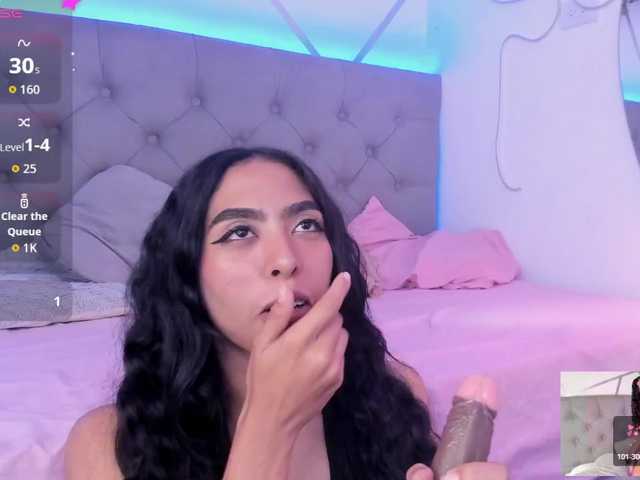 EMMAAA-STOONEE