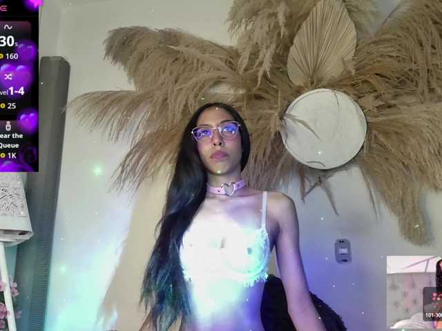 EMMAAA-STOONEE